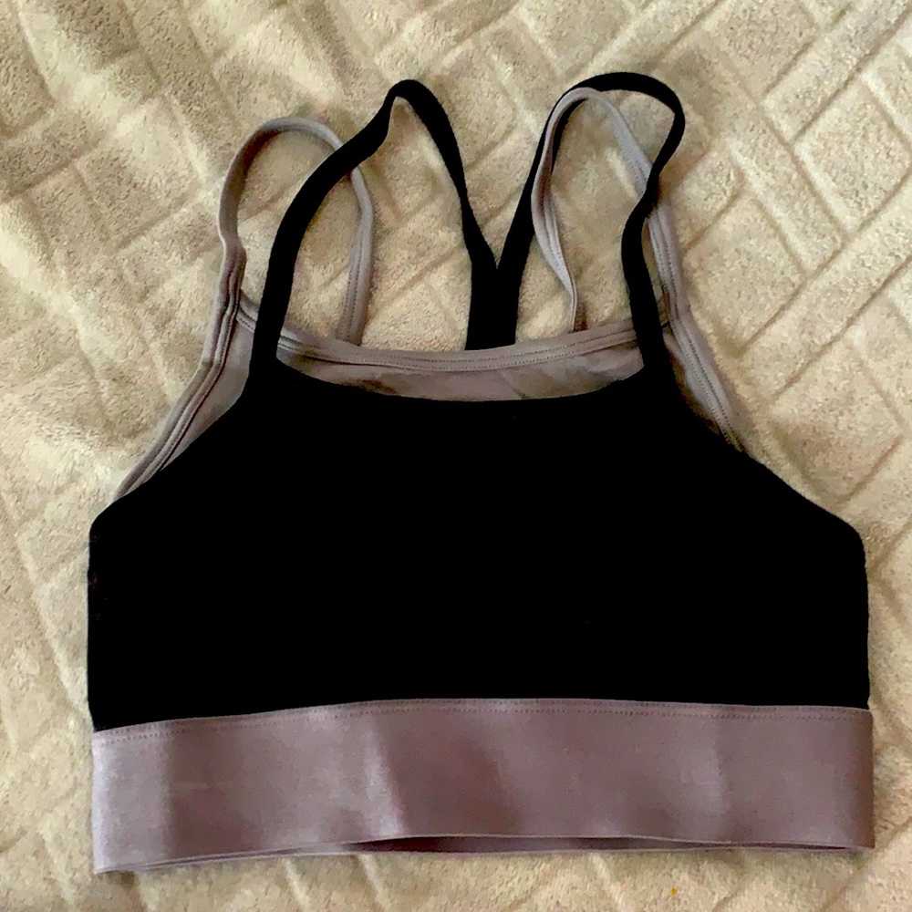 Fabletics bra size 6